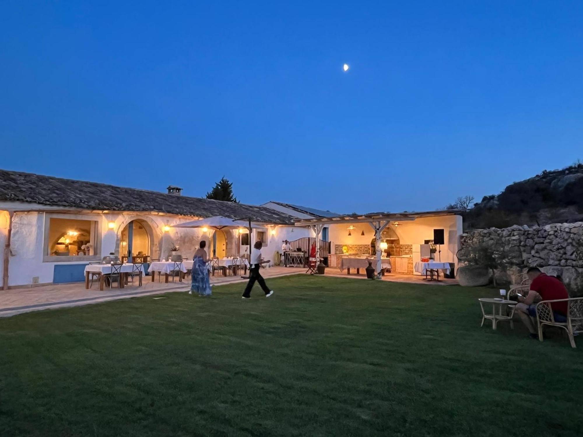 Masseria Santacatrini * Melilli